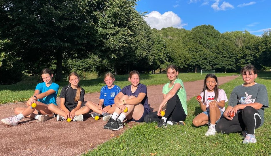 Schlerinnen bearbeitet